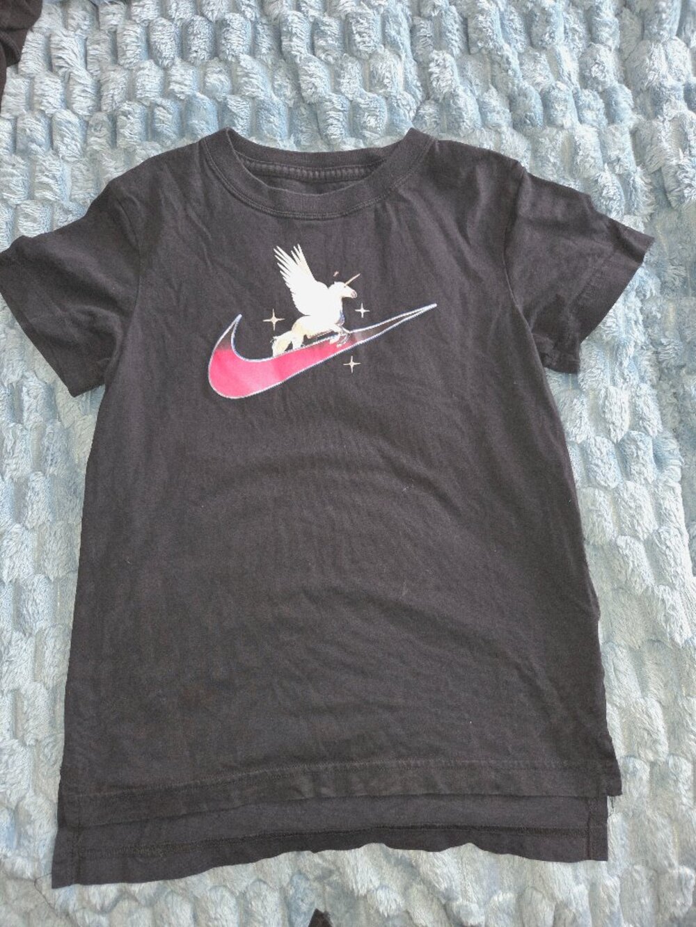 Girls nike size medium